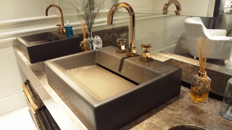 Professional excavation for pipe replacement