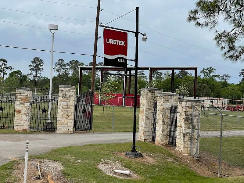 Plumbing service truck ready for cast iron pipe repair